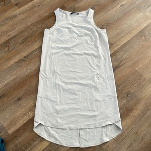 North Face Dress. No tags but never worn. Smoke free home. New condition